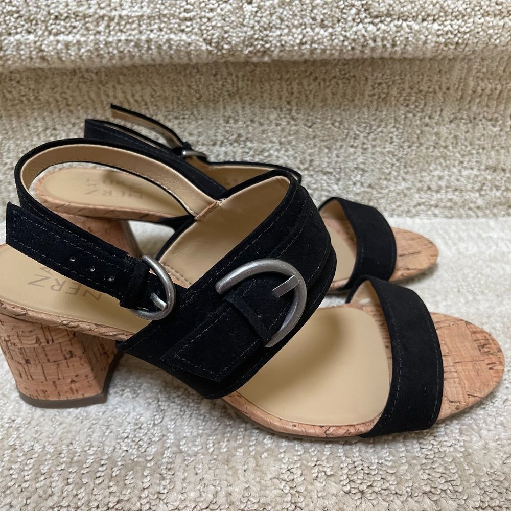 New Naturalizer Kaylee Block-Heel Sandals Size 8